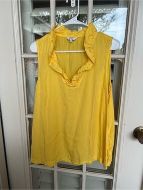 crown & ivy Yellow Ruffle V-Neck Sleeveless Top